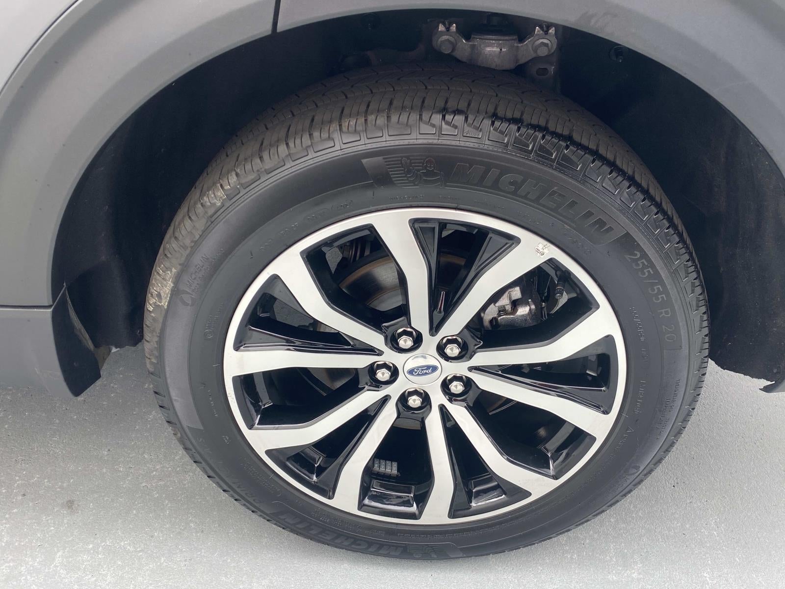 2025 Ford Explorer ST-Line 4WD