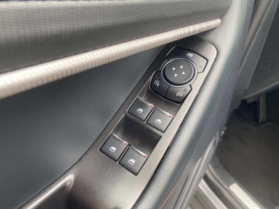 2025 Ford Explorer ST-Line 4WD