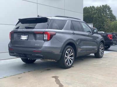 2025 Ford Explorer ST-Line 4WD