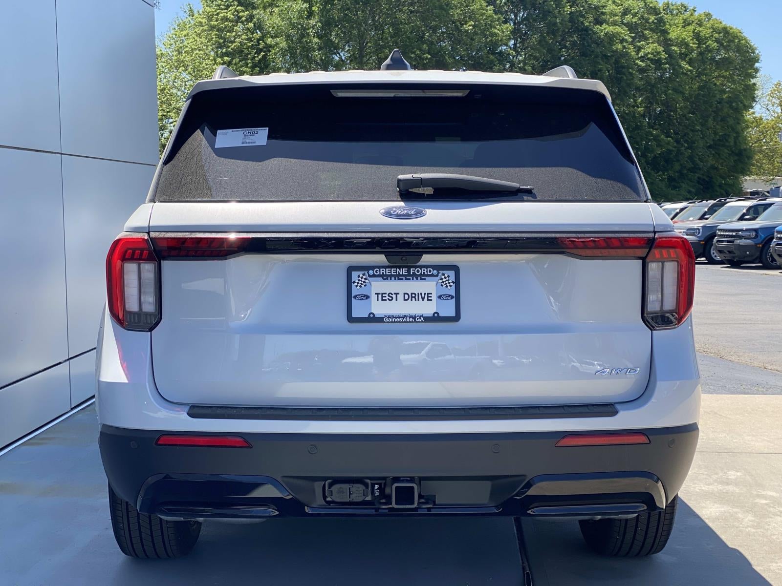 2026 Ford Explorer ST-Line