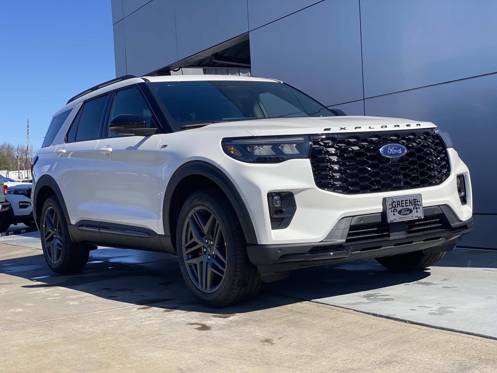 2026 Ford Explorer ST-Line