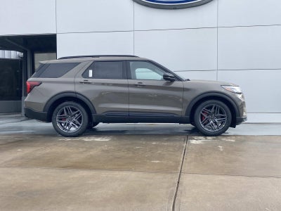 2026 Ford Explorer ST 4WD