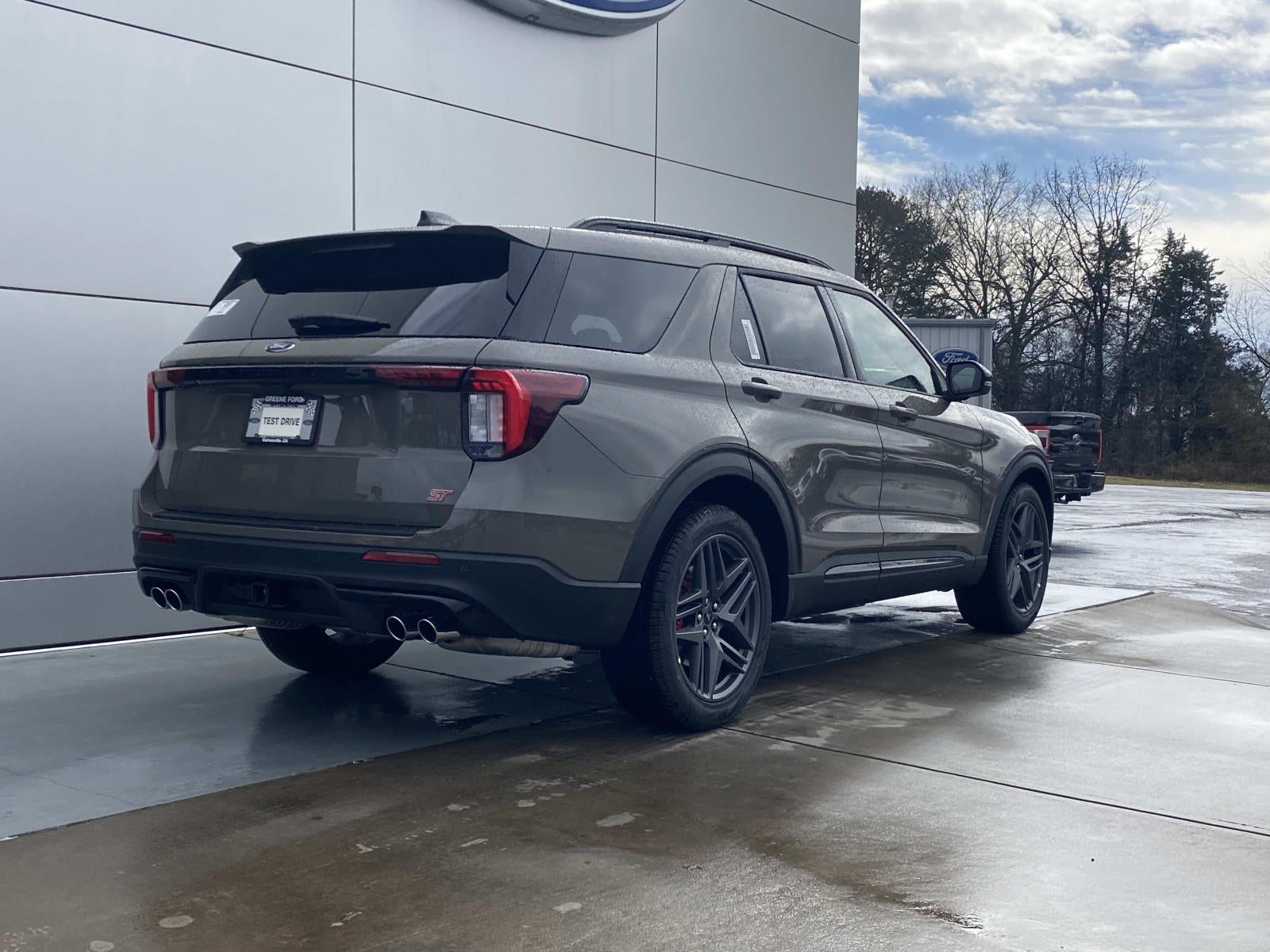 2026 Ford Explorer ST 4WD