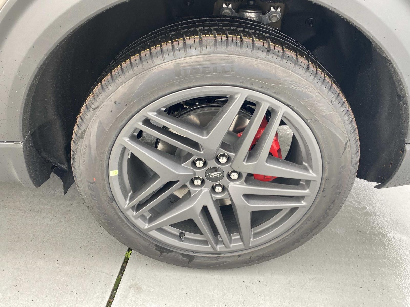 2026 Ford Explorer ST 4WD