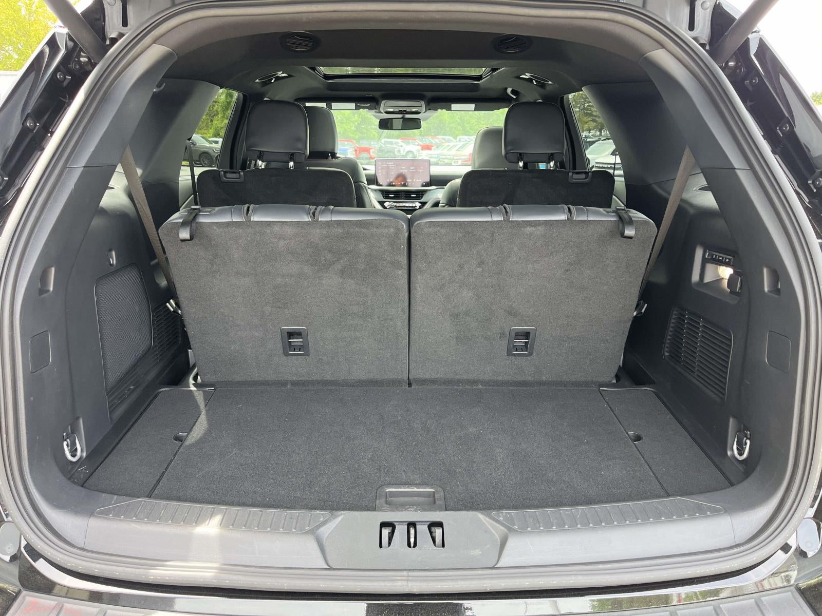 2025 Ford Explorer ST 4WD