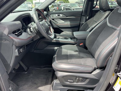 2025 Ford Explorer ST 4WD