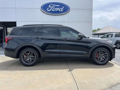 2025 Ford Explorer ST 4WD
