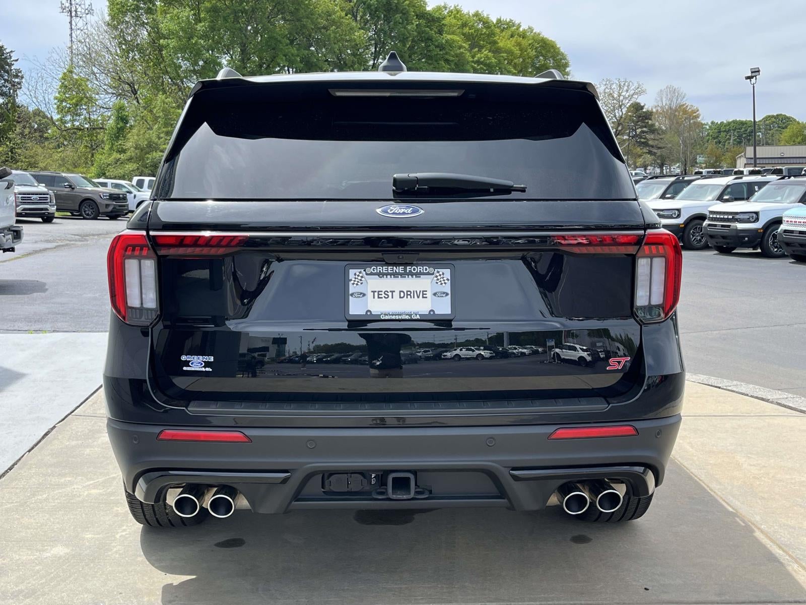 2025 Ford Explorer ST 4WD