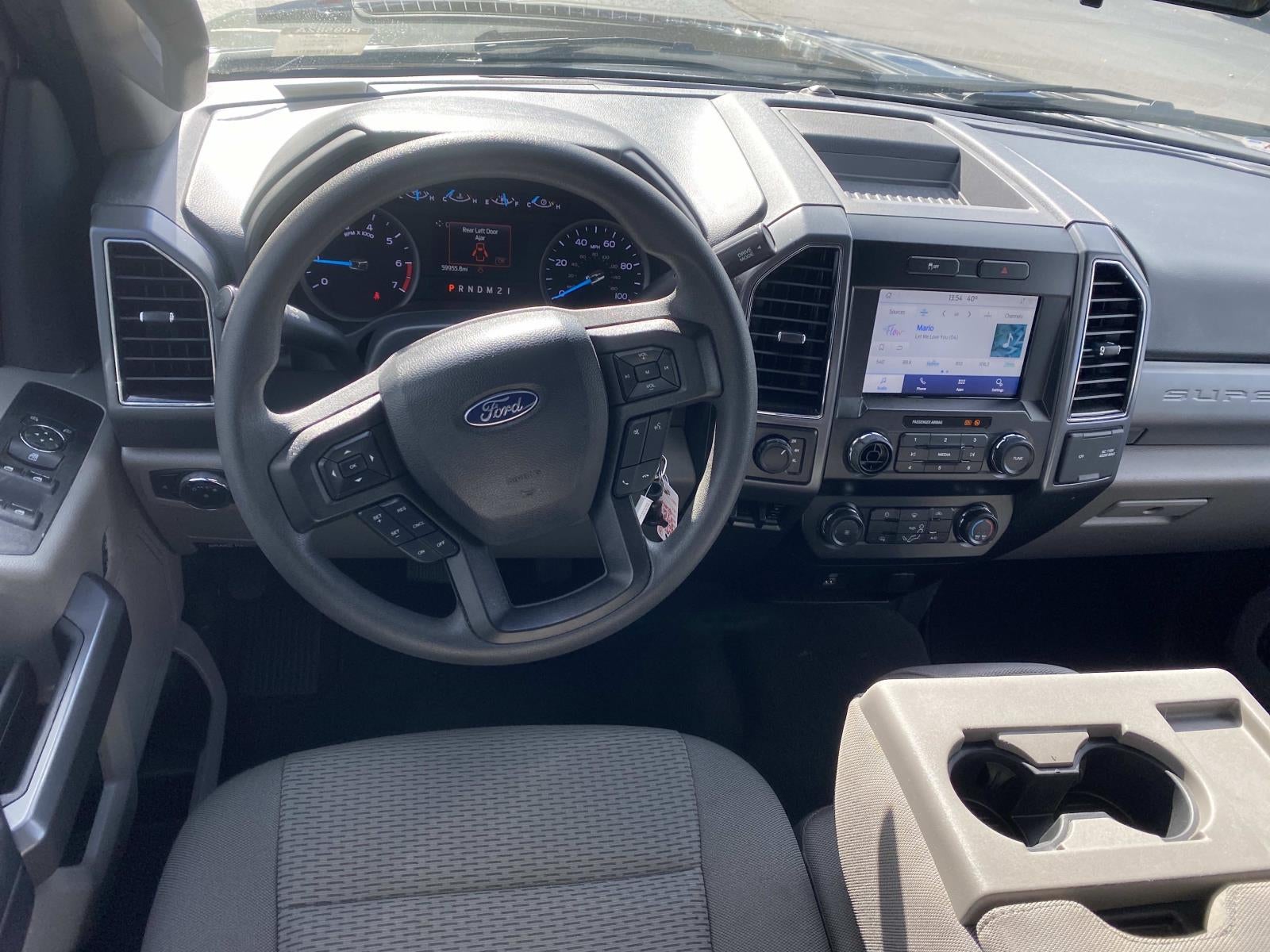 2022 Ford Super Duty F-250 SRW XLT 4WD Crew Cab 6.75' Box