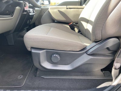 2022 Ford Super Duty F-250 SRW XLT 4WD Crew Cab 6.75' Box