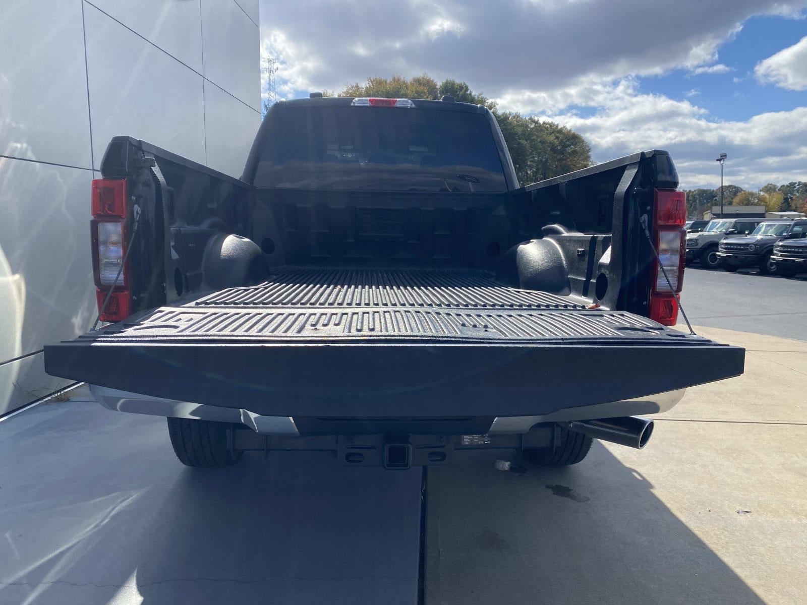 2022 Ford Super Duty F-250 SRW XLT 4WD Crew Cab 6.75' Box