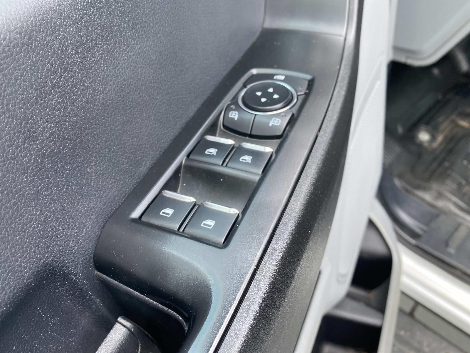 2024 Ford Super Duty F-250 SRW XL 4WD Crew Cab 6.75' Box