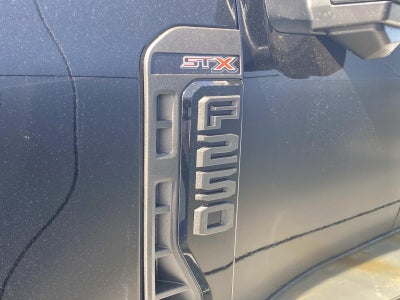 2027 Ford Super Duty F-250 SRW XL STX PACKAGE