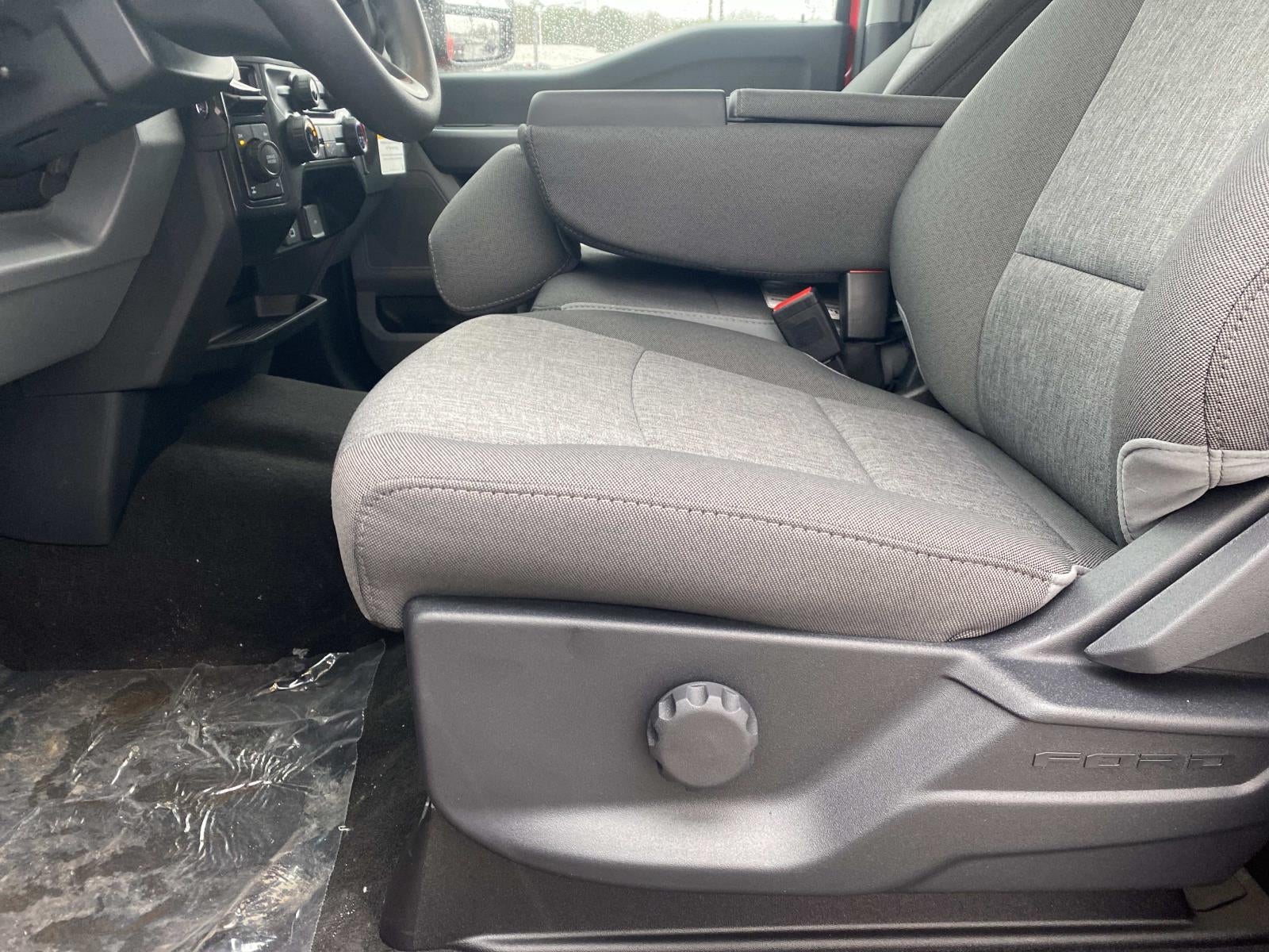 2026 Ford Super Duty F-250 SRW XL STX PACKAGE