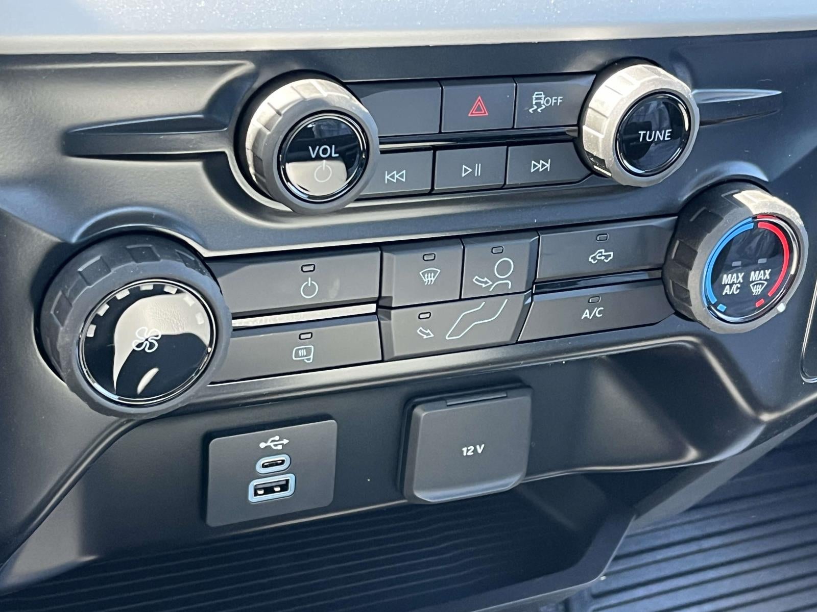 2026 Ford Super Duty F-250 SRW Base