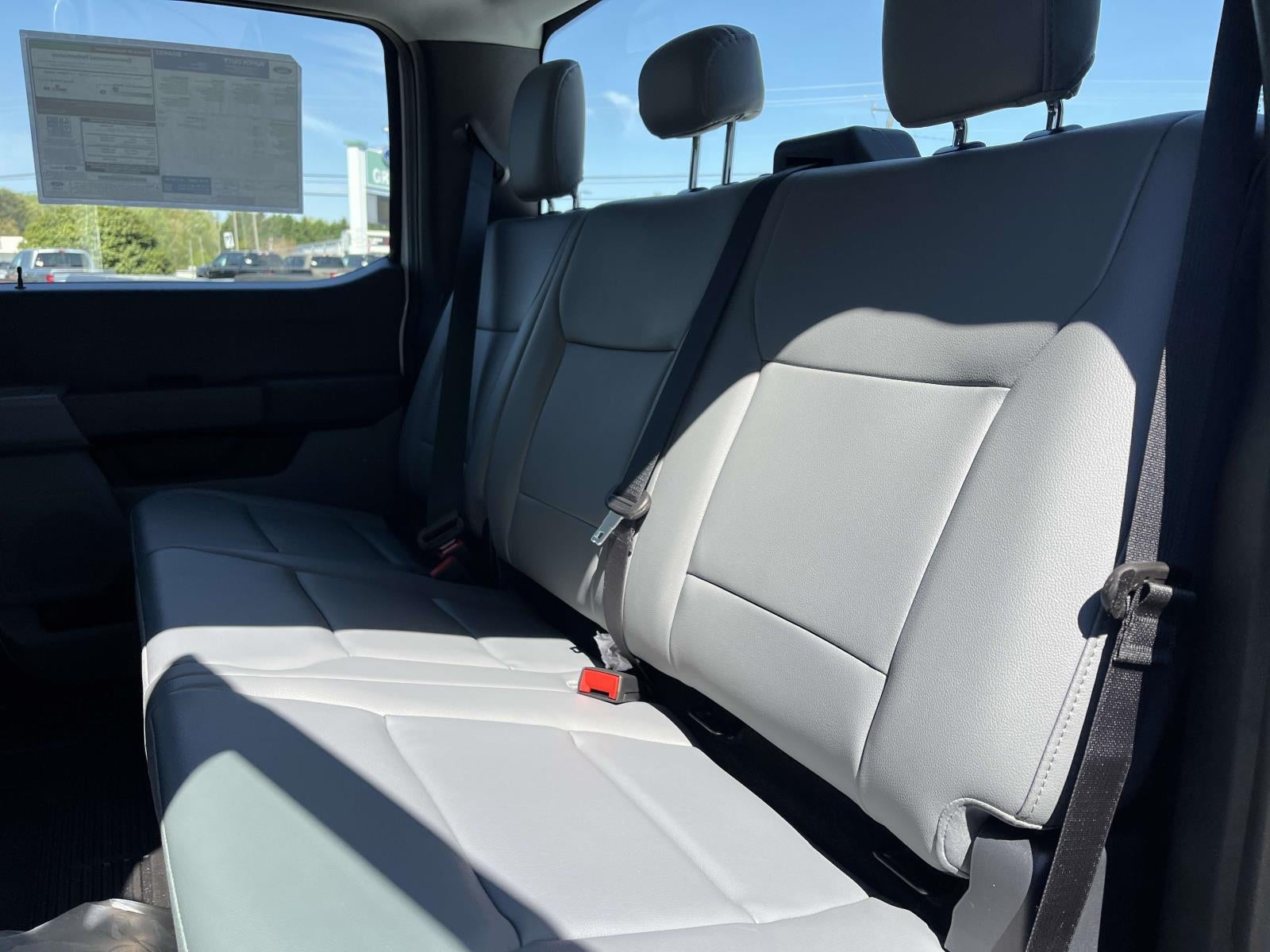 2026 Ford Super Duty F-250 SRW Base