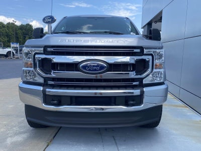 2022 Ford Super Duty F-250 SRW XLT 4WD Crew Cab 6.75' Box