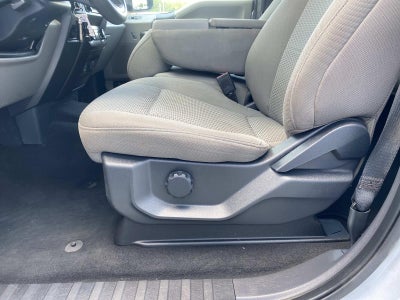 2022 Ford Super Duty F-250 SRW XLT 4WD Crew Cab 6.75' Box