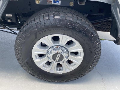 2022 Ford Super Duty F-250 SRW XLT 4WD Crew Cab 6.75' Box