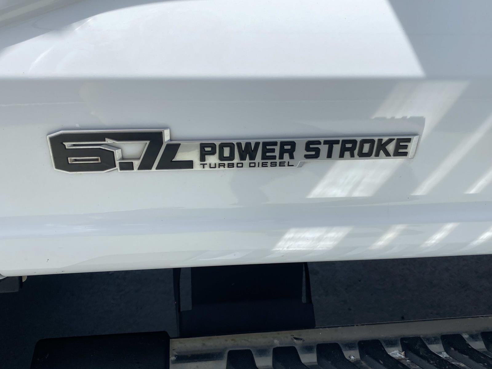 2023 Ford Super Duty F-250 SRW XL 4WD Crew Cab 6.75' Box