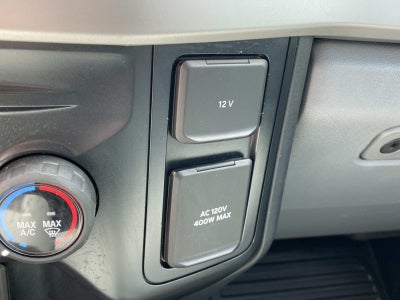 2023 Ford Super Duty F-250 SRW XL 4WD Crew Cab 6.75' Box