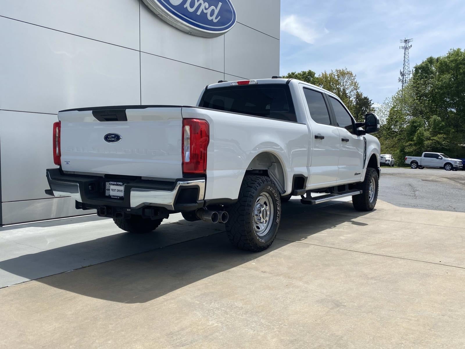 2023 Ford Super Duty F-250 SRW XL 4WD Crew Cab 6.75' Box