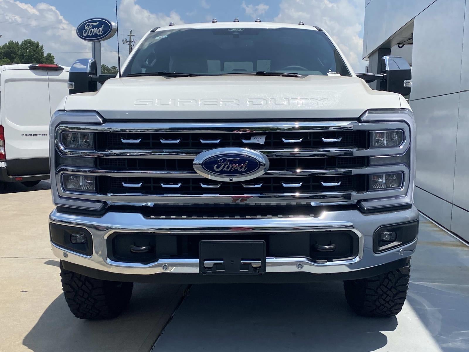 2026 Ford Super Duty F-250 SRW Lariat