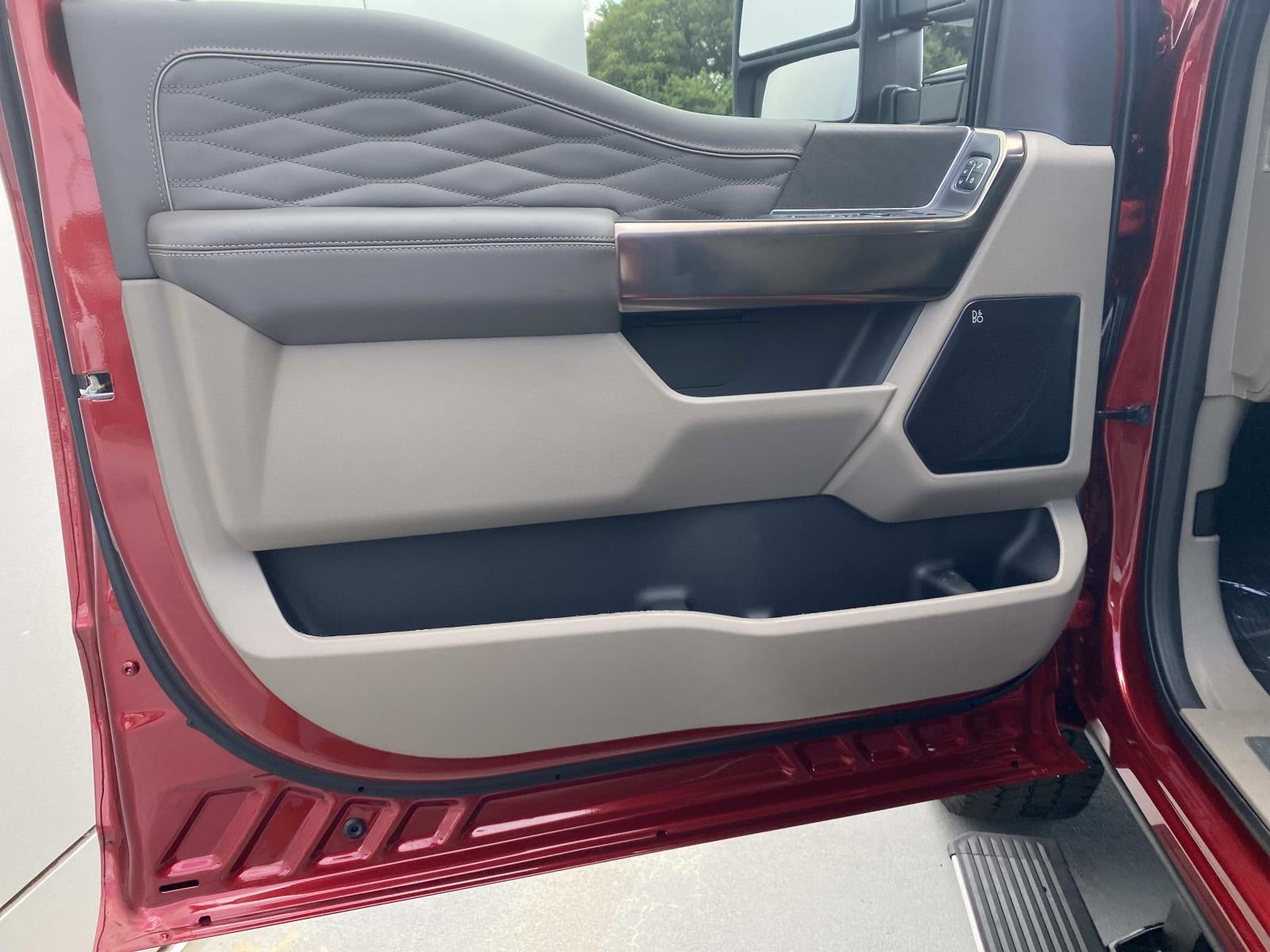 2026 Ford Super Duty F-250 SRW F-250® Platinum®