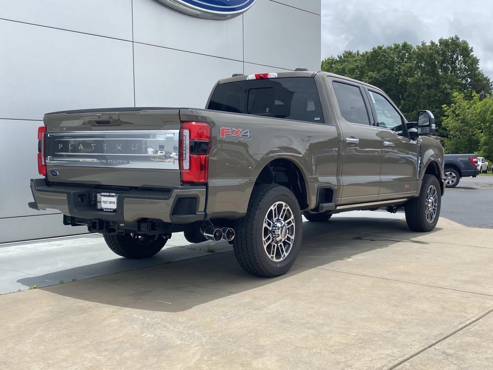 2026 Ford Super Duty F-250 SRW Platinum