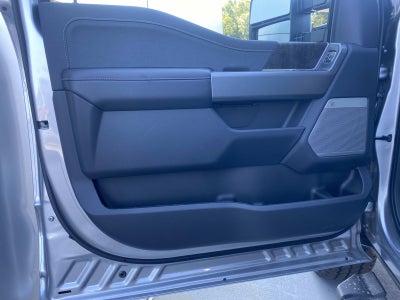 2027 Ford Super Duty F-250 SRW LARIAT 4WD Crew Cab 6.75' Box