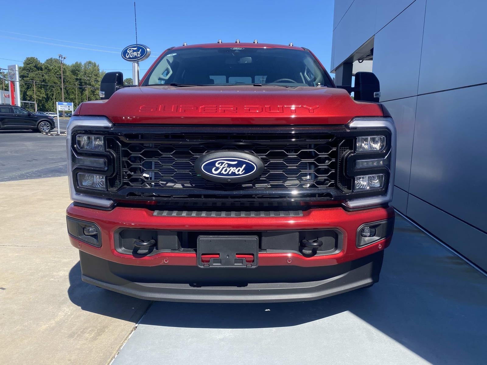 2027 Ford Super Duty F-250 SRW Lariat