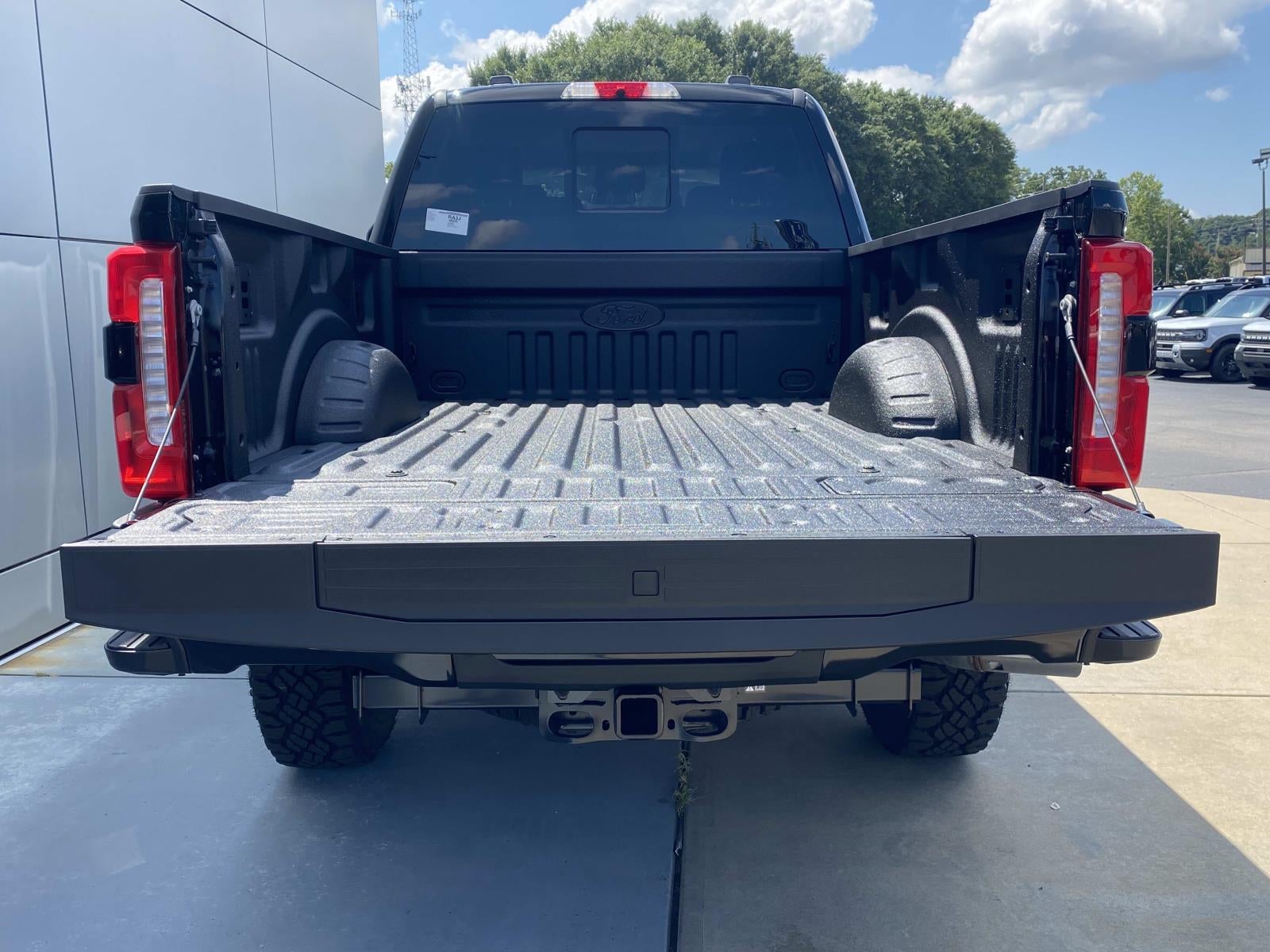 2026 Ford Super Duty F-250 SRW LARIAT 4WD Crew Cab 6.75' Box