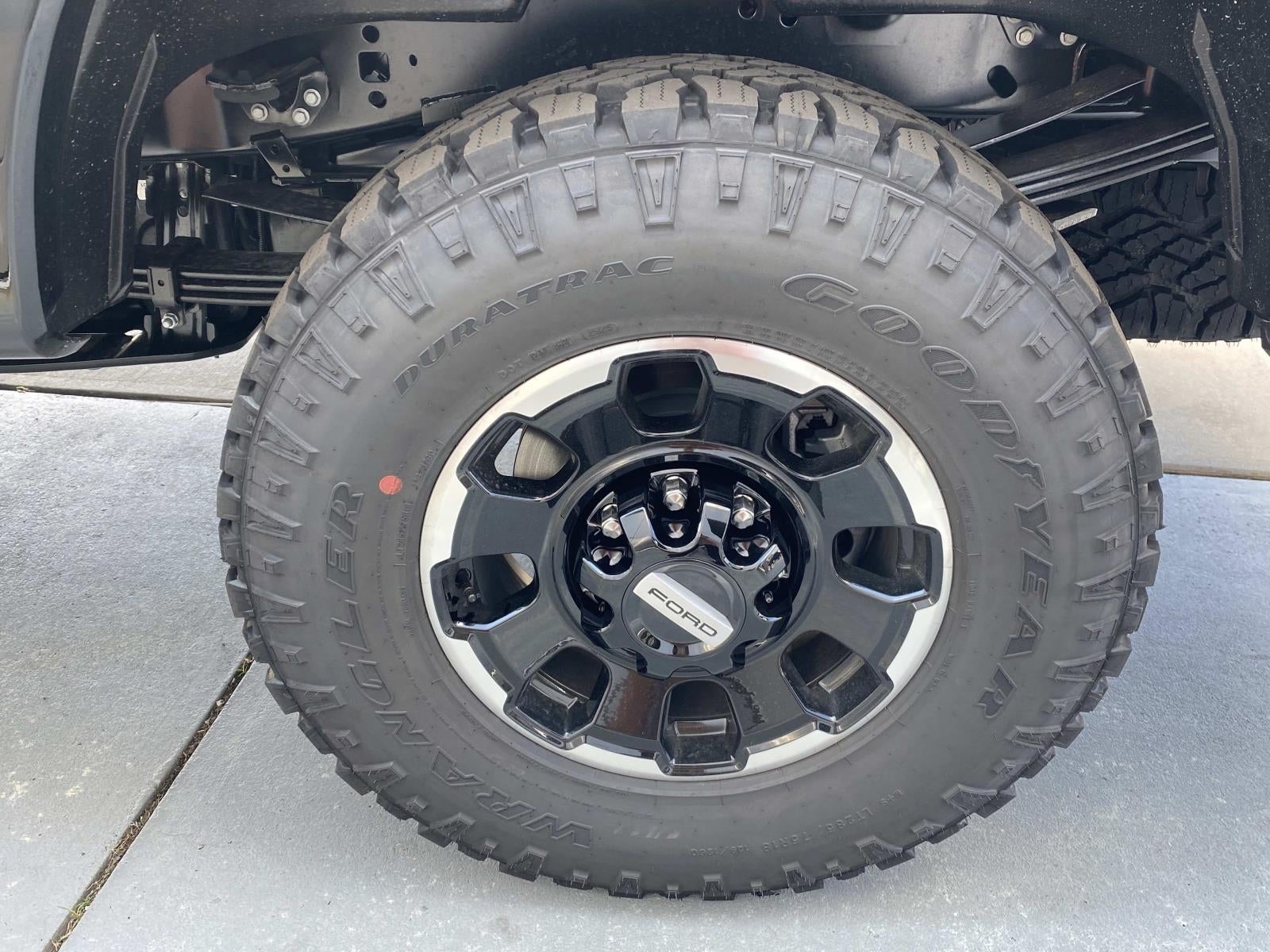 2026 Ford Super Duty F-250 SRW LARIAT 4WD Crew Cab 6.75' Box