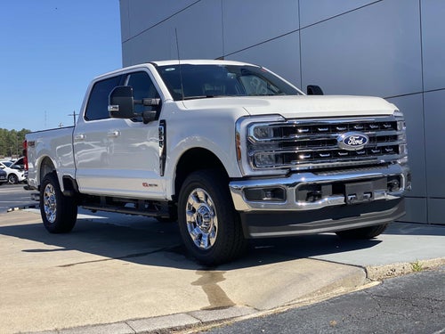 2027 Ford Super Duty F-250 SRW F-250® Lariat®
