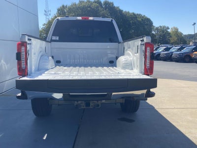 2027 Ford Super Duty F-250 SRW F-250® Lariat®