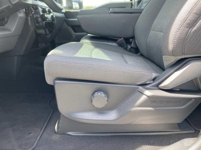 2025 Ford Super Duty F-250 SRW XL 4WD Crew Cab 6.75' Box