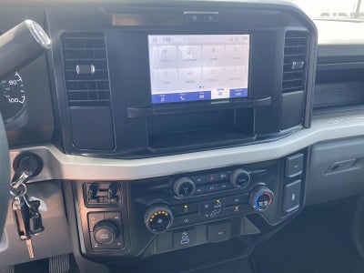 2025 Ford Super Duty F-250 SRW XL 4WD Crew Cab 6.75' Box