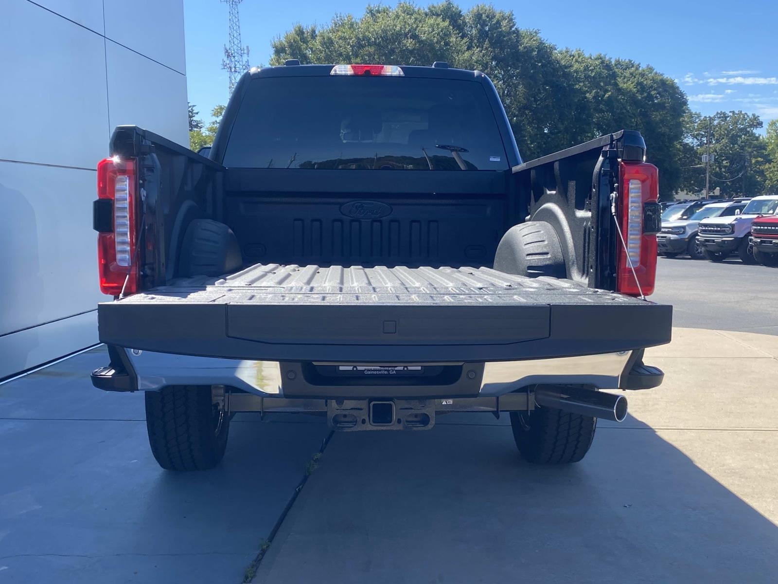 2026 Ford Super Duty F-250 SRW LARIAT 4WD Crew Cab 6.75' Box