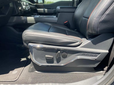 2023 Ford Super Duty F-250 SRW LARIAT 4WD Crew Cab 6.75' Box