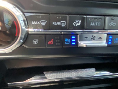 2023 Ford Super Duty F-250 SRW LARIAT 4WD Crew Cab 6.75' Box