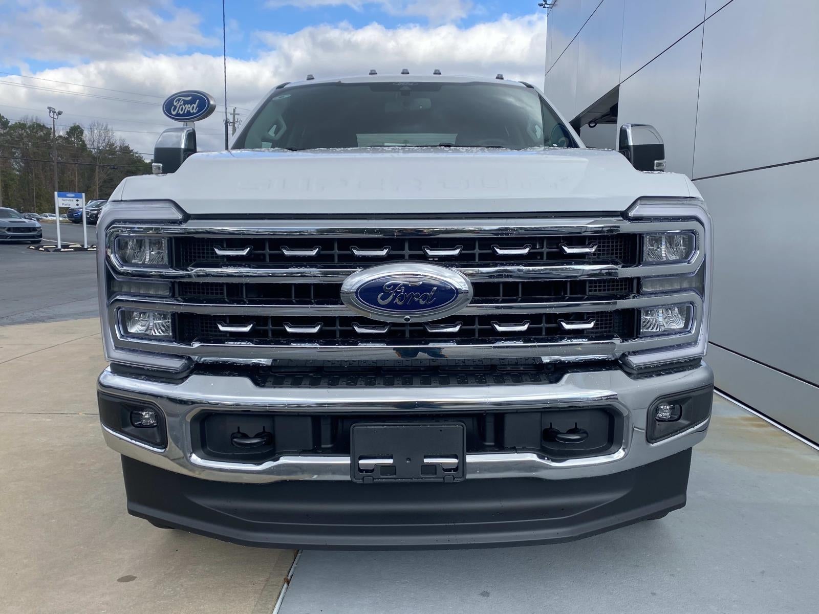 2026 Ford Super Duty F-250 SRW Lariat