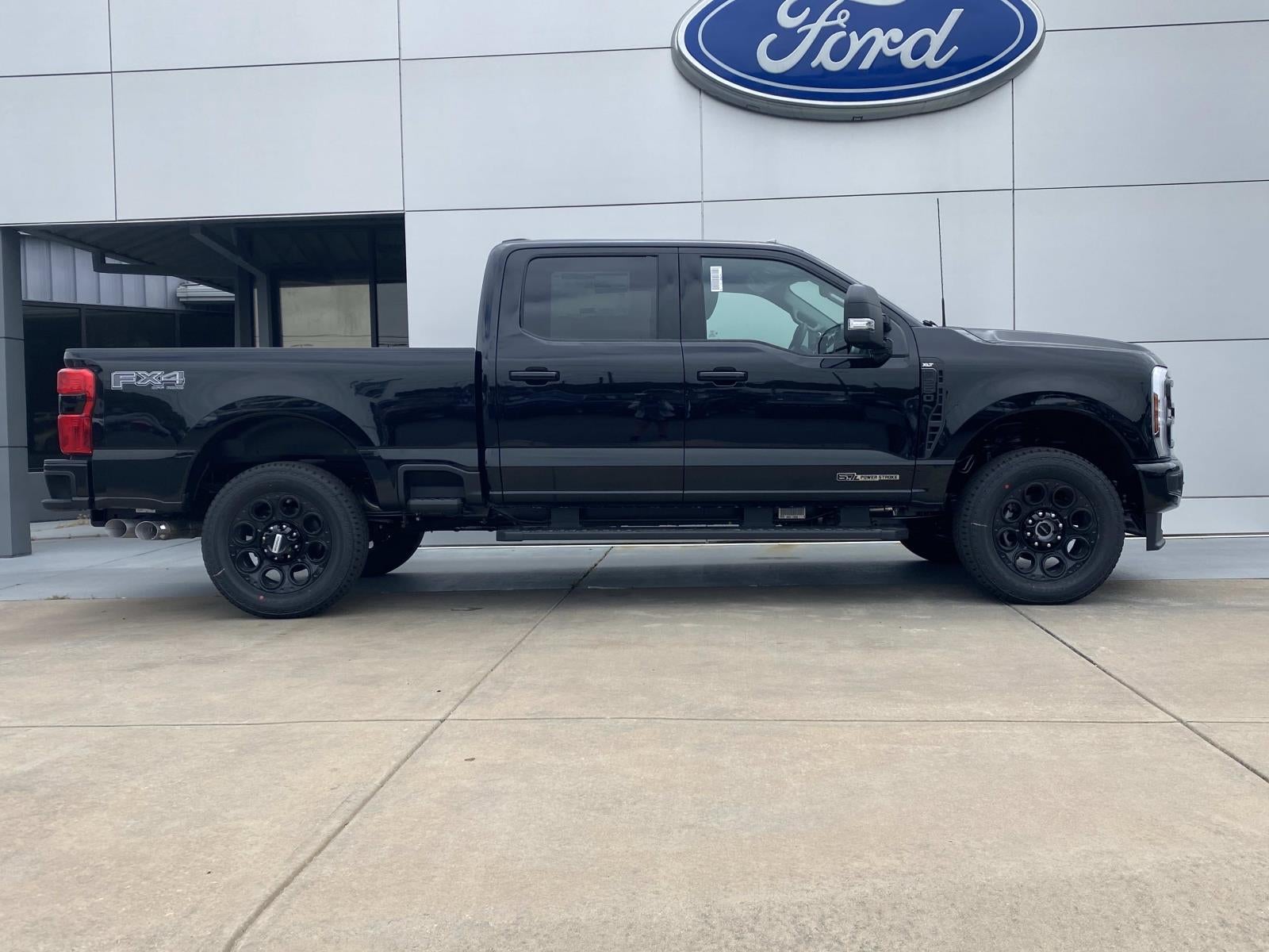 2026 Ford Super Duty F-250 SRW XLT