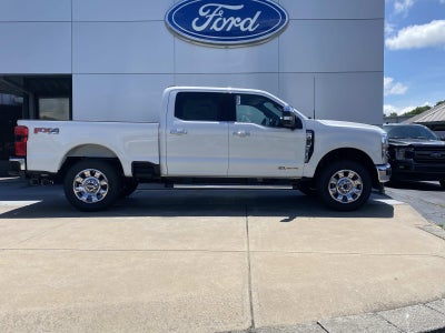 2026 Ford Super Duty F-250 SRW Lariat