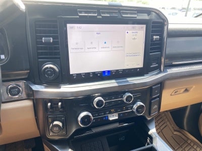 2023 Ford Super Duty F-250 SRW LARIAT 4WD Crew Cab 6.75' Box