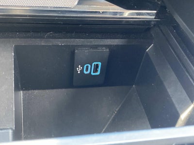 2023 Ford Super Duty F-250 SRW LARIAT 4WD Crew Cab 6.75' Box