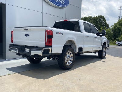 2023 Ford Super Duty F-250 SRW LARIAT 4WD Crew Cab 6.75' Box