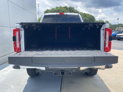 2023 Ford Super Duty F-250 SRW LARIAT 4WD Crew Cab 6.75' Box