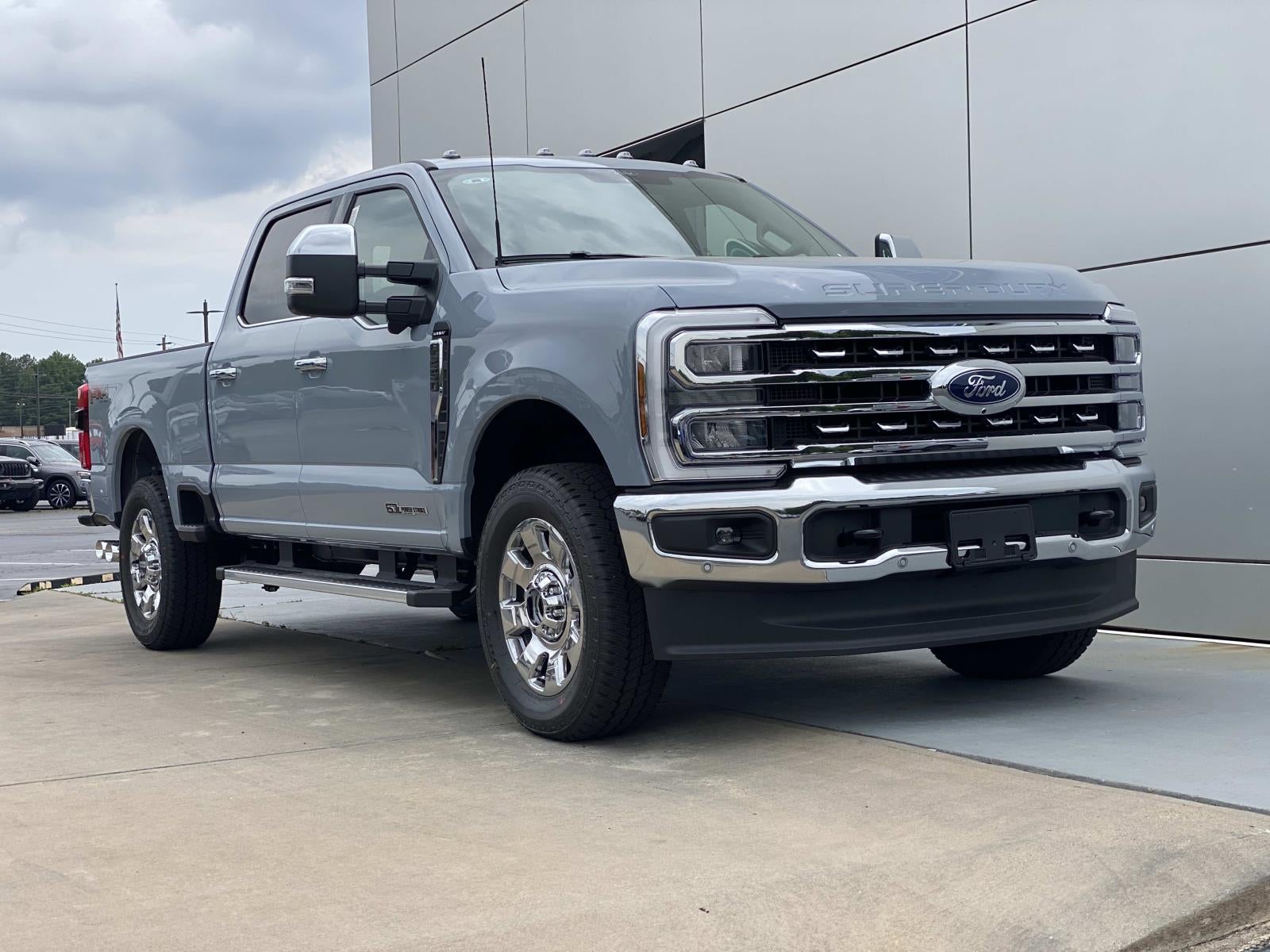 2026 Ford Super Duty F-250 SRW Lariat