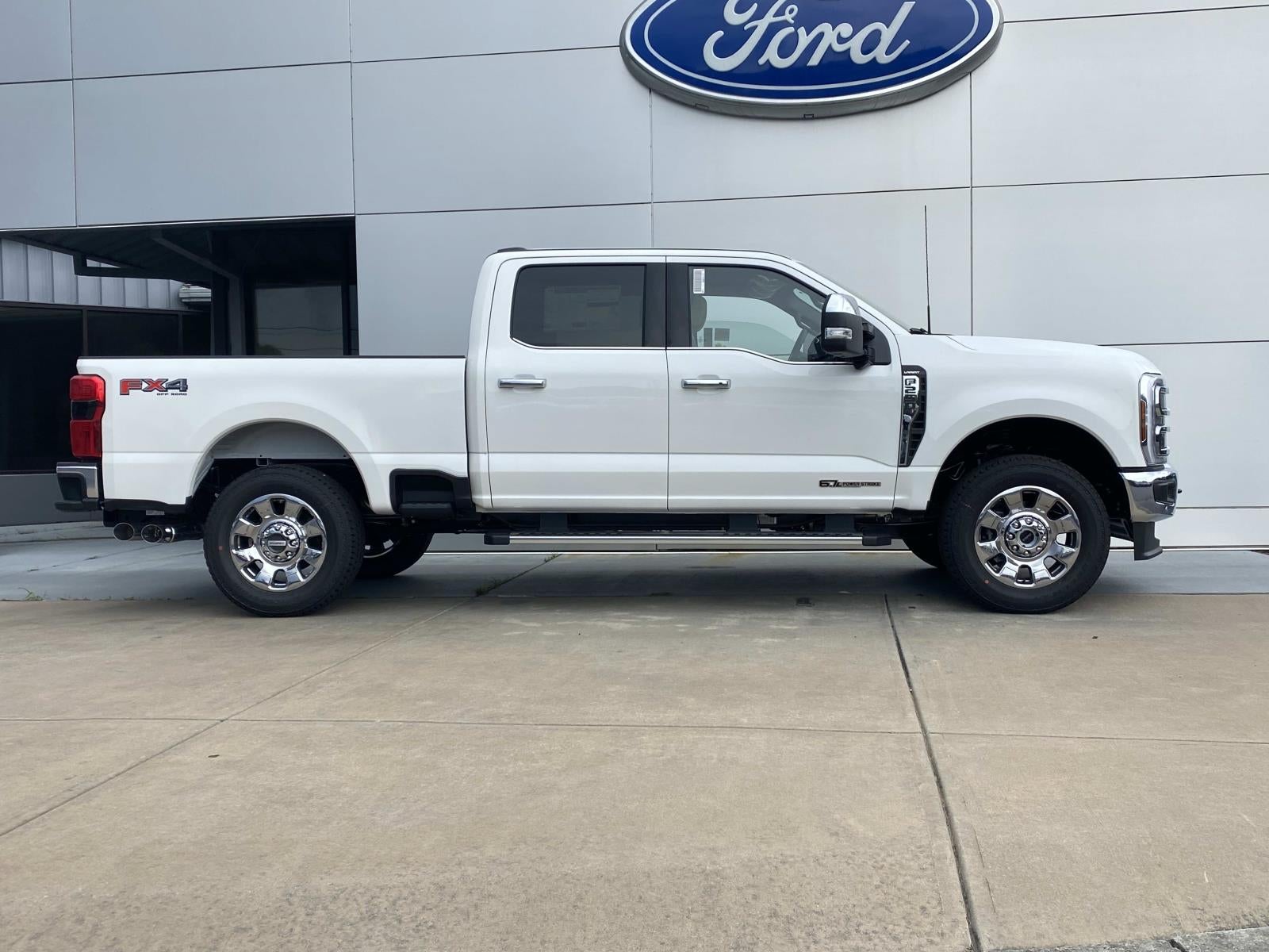 2026 Ford Super Duty F-250 SRW LARIAT 4WD Crew Cab 6.75' Box