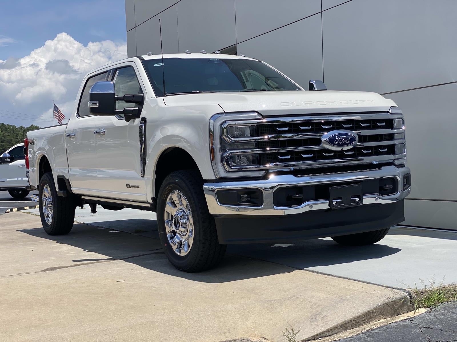 2026 Ford Super Duty F-250 SRW LARIAT 4WD Crew Cab 6.75' Box